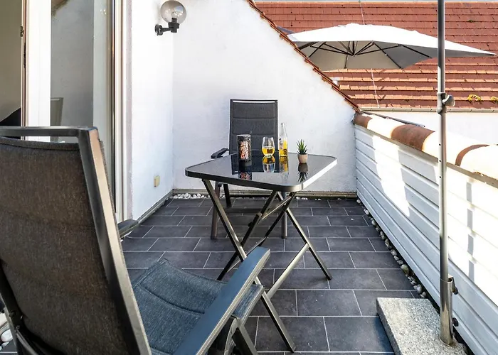 Komfort-apartment In Nahe Frankfurt & Bad Nauheim, Balkon, Parkplatz