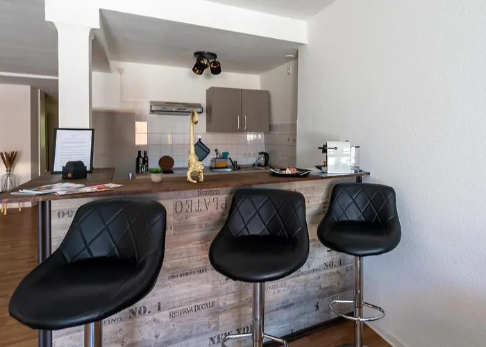 Gemütliche 2-zimmer - Balkon - Parkplatz - Smart Tv - Arbeitsplatz Friedberg (Hessen)