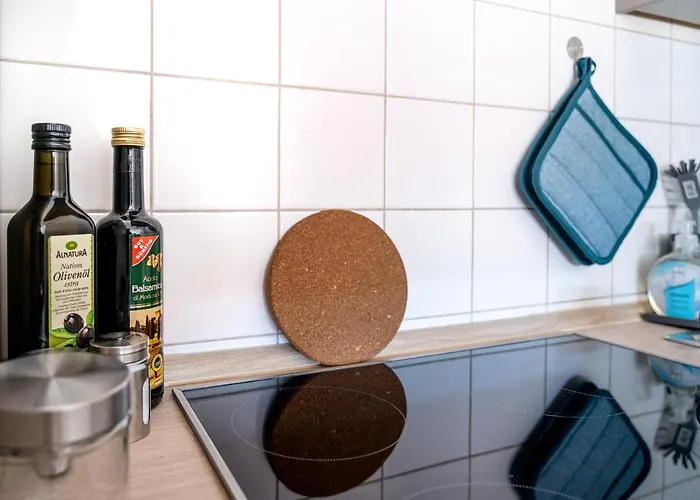 Gemütliche 2-zimmer - Balkon - Parkplatz - Smart Tv - Arbeitsplatz Apartamento